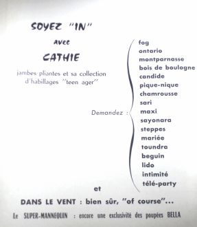 liste des tenues au dos des boîtes